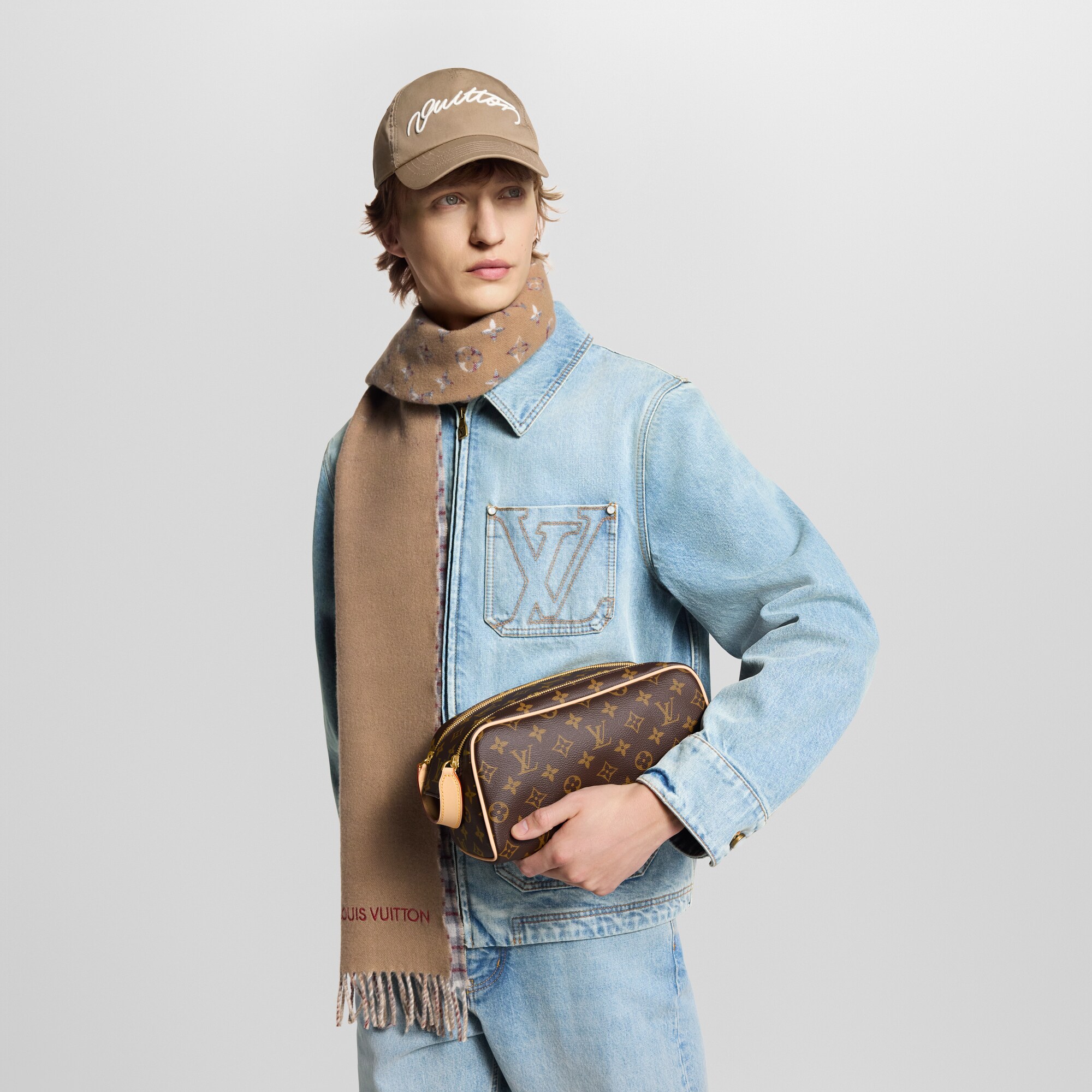 LOUIS VUITTON　PSPケース Got an LV case cuz I want my PSP to feel good about himself : r/PSP